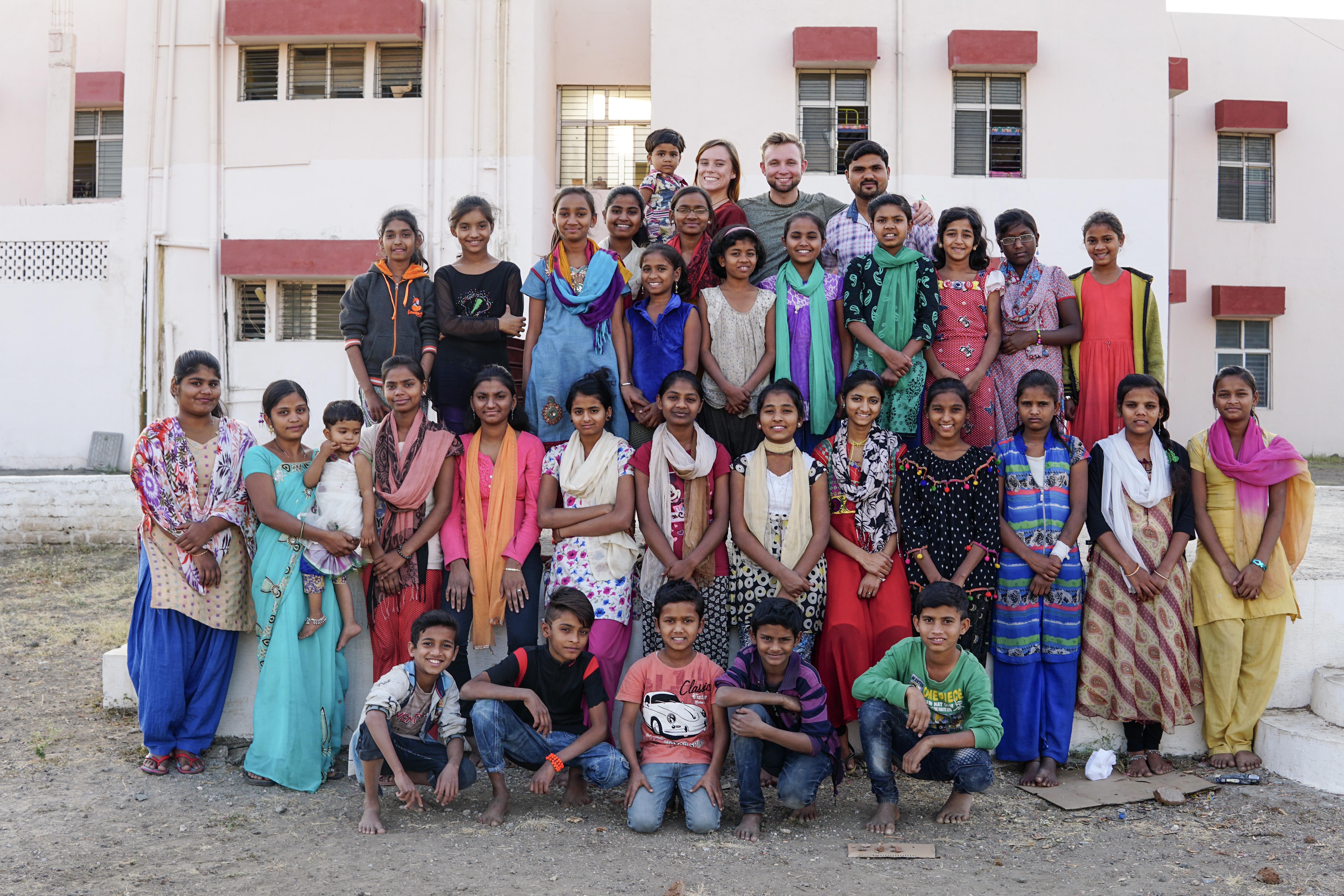 india, children's home, new beginnings, volunteer, project, serve