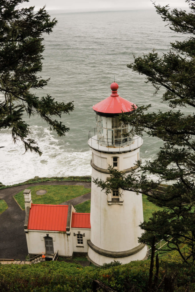 Oregon-coast-heceta-lighthouse